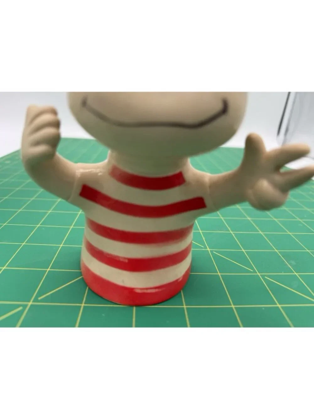1952 Vintage Avon Peanuts Linus Squeeze Bath Rubber Toy Collectible